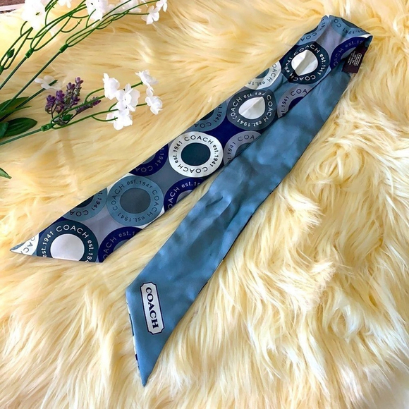 Coach Accessories - AUTHENTIC COACH WOMEN SCARF